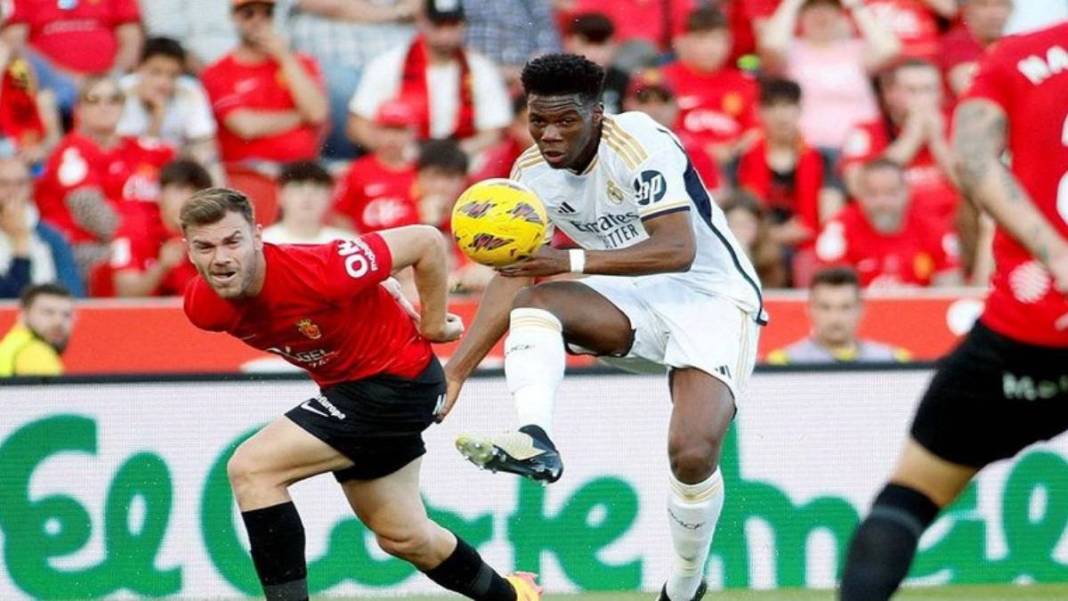 Carlo Ancelotti'den Arda Güler'e büyük ayıp! Real Madrid taraftarları sinirden çıldırdı: Bu çocuktan ne istiyorsun! 2